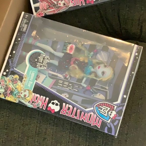 Monster High 2013 Spectra Rochelle Lagoona Ghouls Night Out New in Unopened Box - Picture 12 of 17